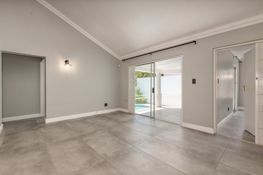 3 Bedroom Property for Sale in Sunninghill Gauteng