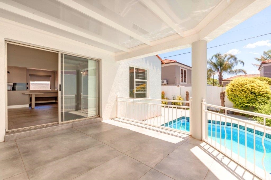 3 Bedroom Property for Sale in Sunninghill Gauteng