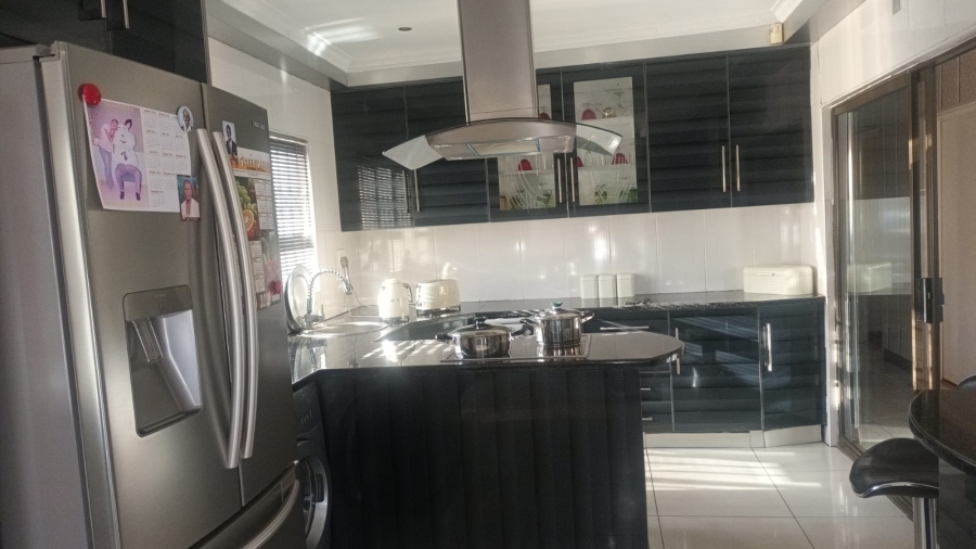 3 Bedroom Property for Sale in Spruit View Gauteng