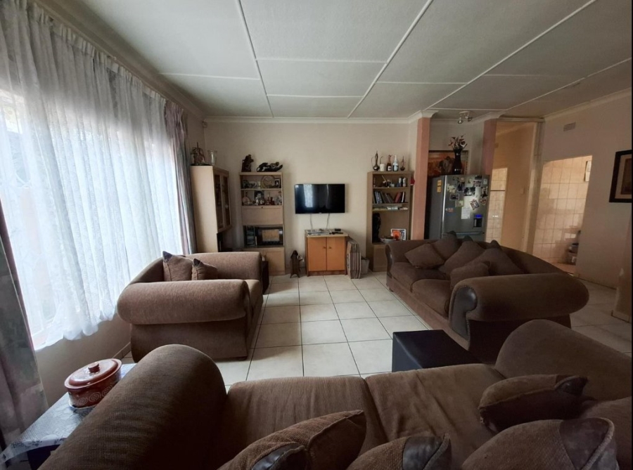 3 Bedroom Property for Sale in Symhurst Gauteng