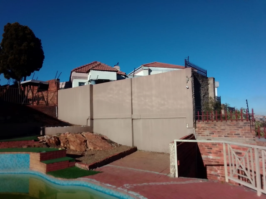 3 Bedroom Property for Sale in Winchester Hills Gauteng