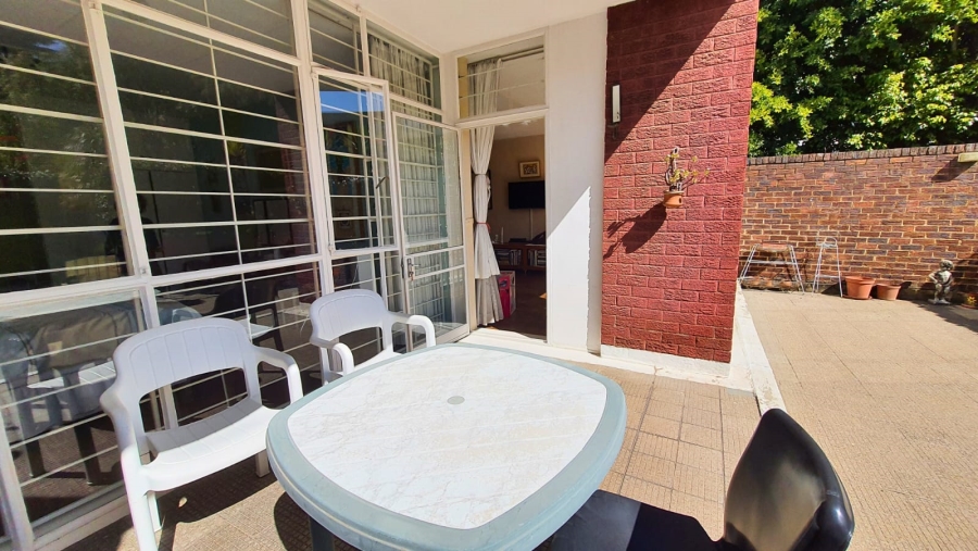 1 Bedroom Property for Sale in Sandown Gauteng