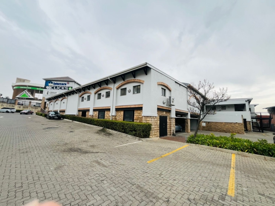  Bedroom Property for Sale in Fourways Gauteng