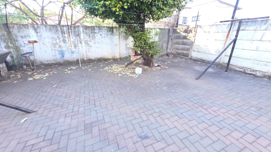 To Let 1 Bedroom Property for Rent in Laudium Gauteng
