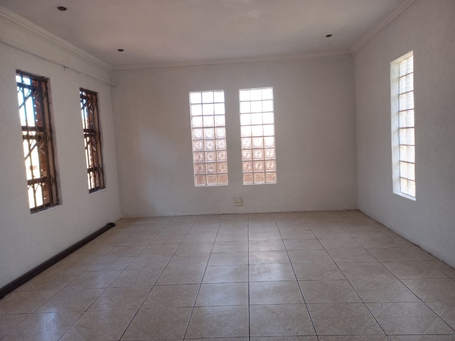 To Let 3 Bedroom Property for Rent in Suideroord Gauteng