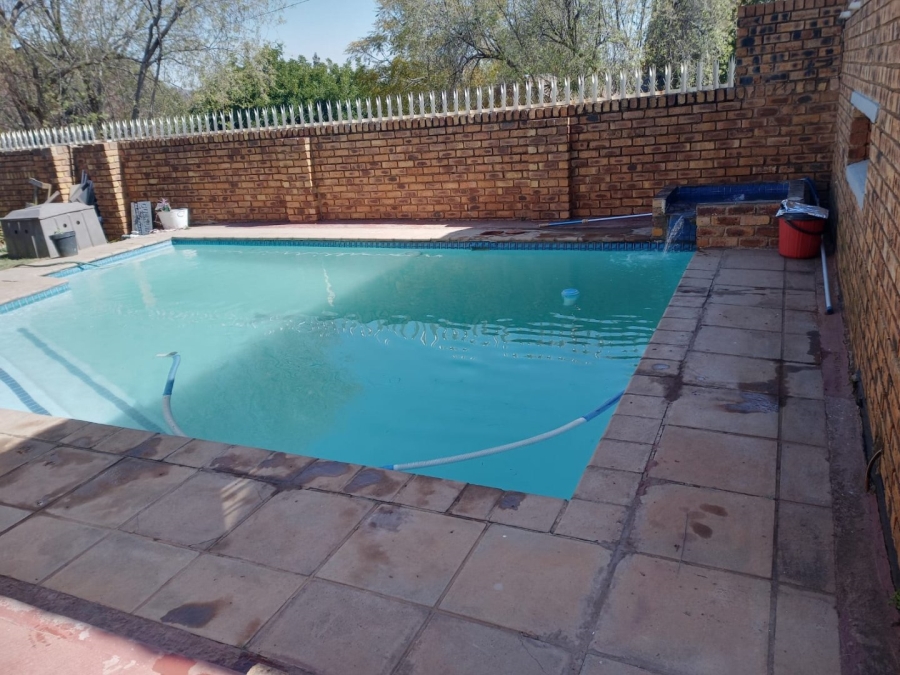 To Let 3 Bedroom Property for Rent in Suideroord Gauteng