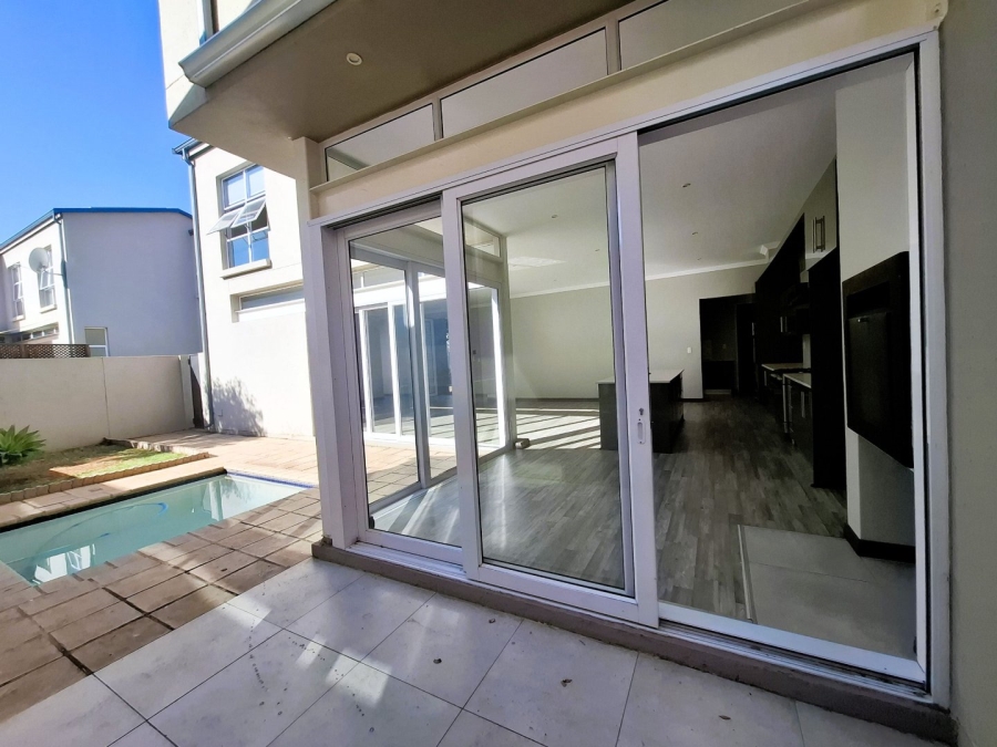 To Let 3 Bedroom Property for Rent in Brooklyn Gauteng