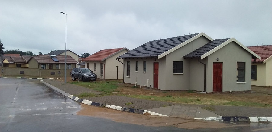 3 Bedroom Property for Sale in Crystal Park Gauteng