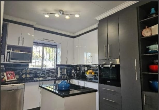 2 Bedroom Property for Sale in Aloe Place Gauteng