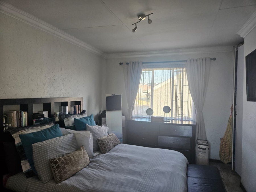 2 Bedroom Property for Sale in Aloe Place Gauteng