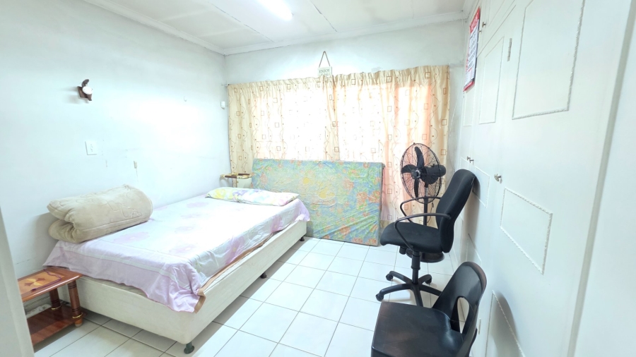 4 Bedroom Property for Sale in Laudium Gauteng
