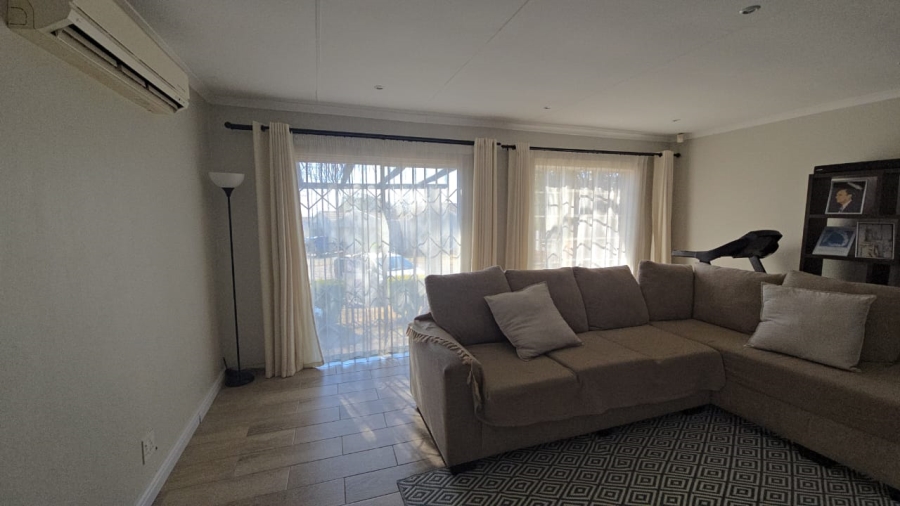 3 Bedroom Property for Sale in Amandasig Gauteng