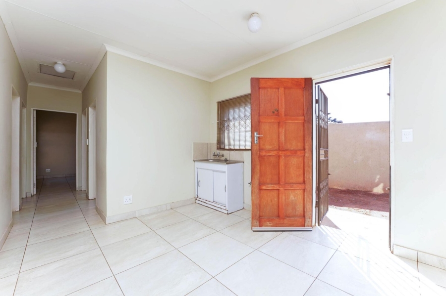 3 Bedroom Property for Sale in Lehae Gauteng
