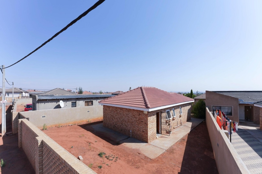 3 Bedroom Property for Sale in Lehae Gauteng