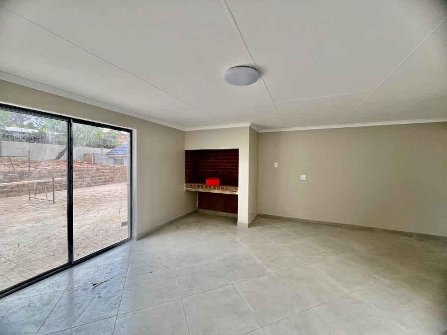 3 Bedroom Property for Sale in Newlands Gauteng