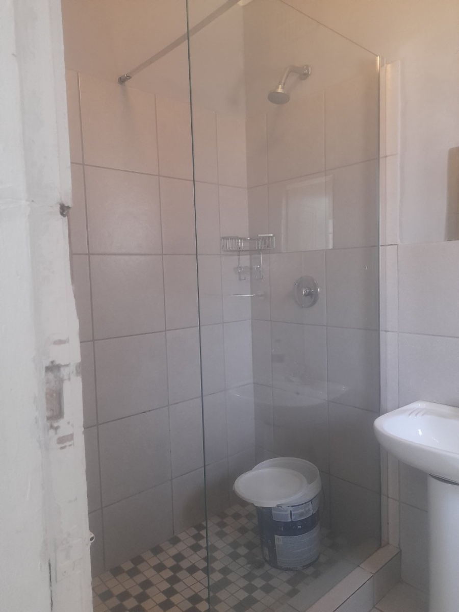 To Let 1 Bedroom Property for Rent in Kensington Gauteng