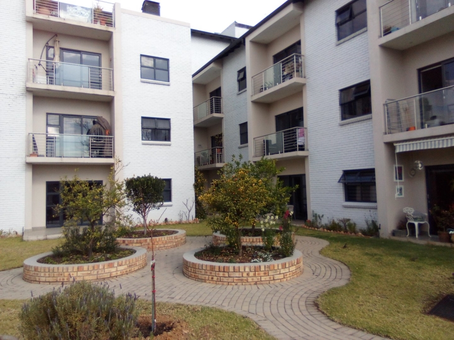 1 Bedroom Property for Sale in Beverley Gauteng