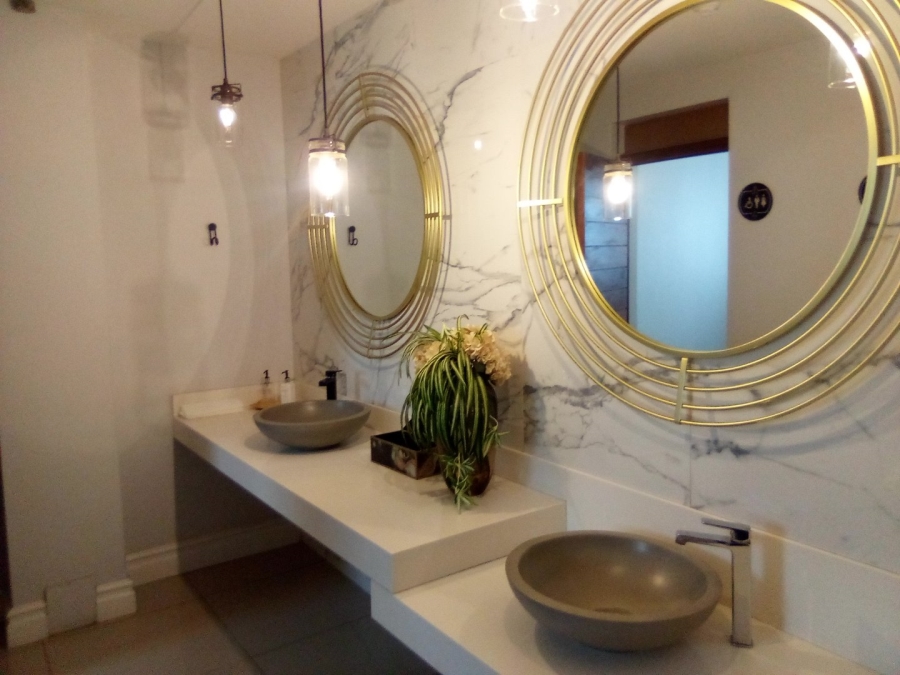 1 Bedroom Property for Sale in Beverley Gauteng