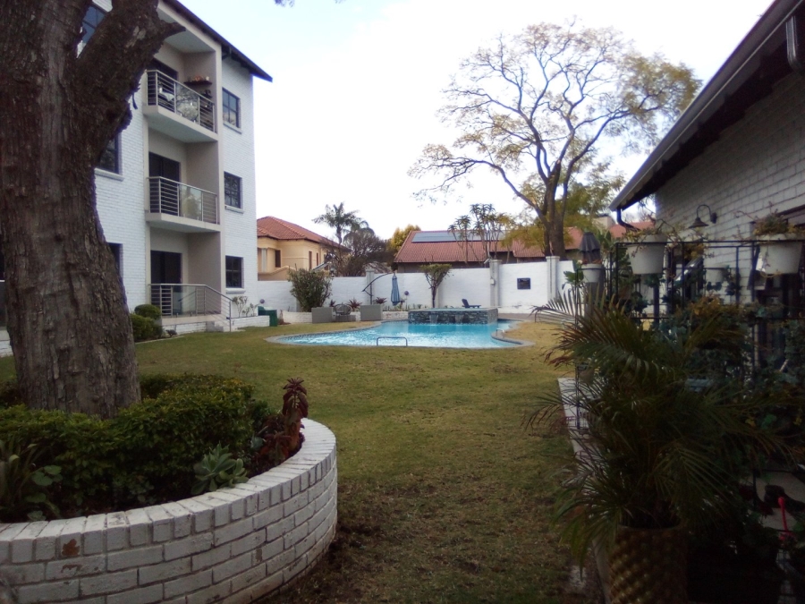 1 Bedroom Property for Sale in Beverley Gauteng