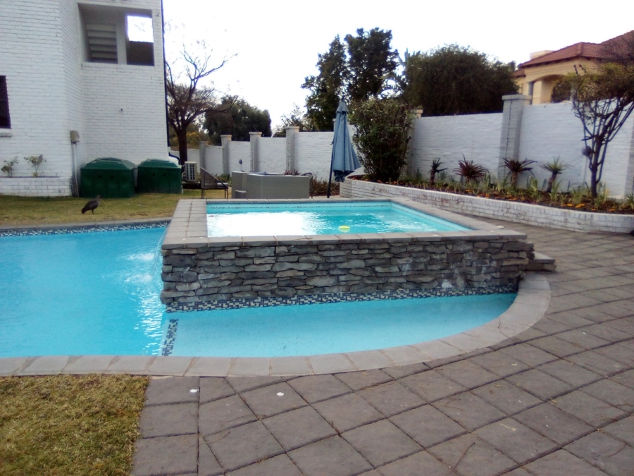 1 Bedroom Property for Sale in Beverley Gauteng