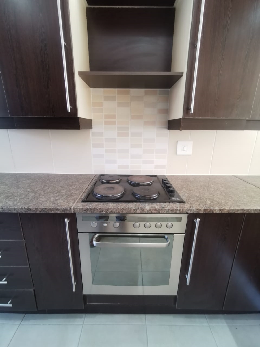 2 Bedroom Property for Sale in Bedford Gardens Gauteng