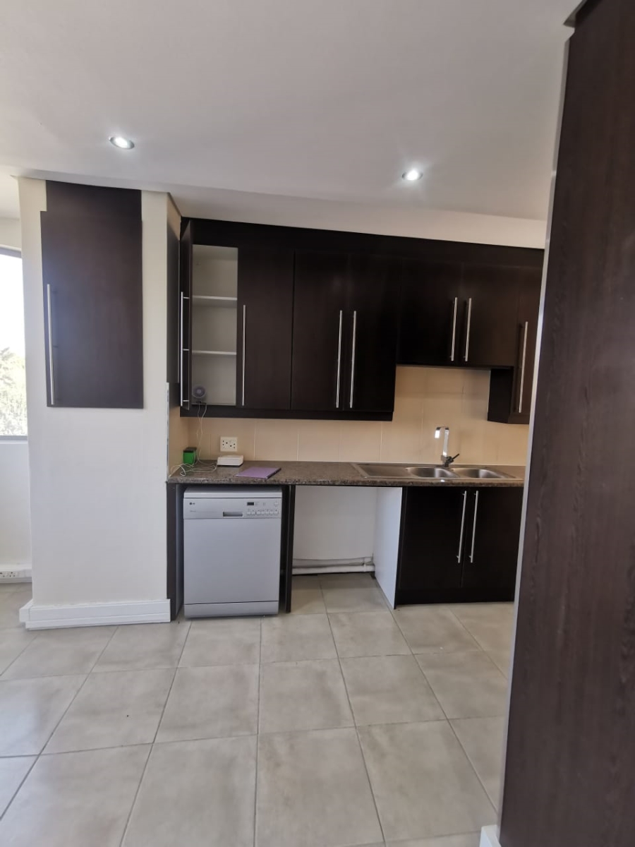 2 Bedroom Property for Sale in Bedford Gardens Gauteng