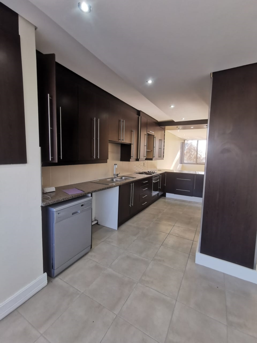 2 Bedroom Property for Sale in Bedford Gardens Gauteng