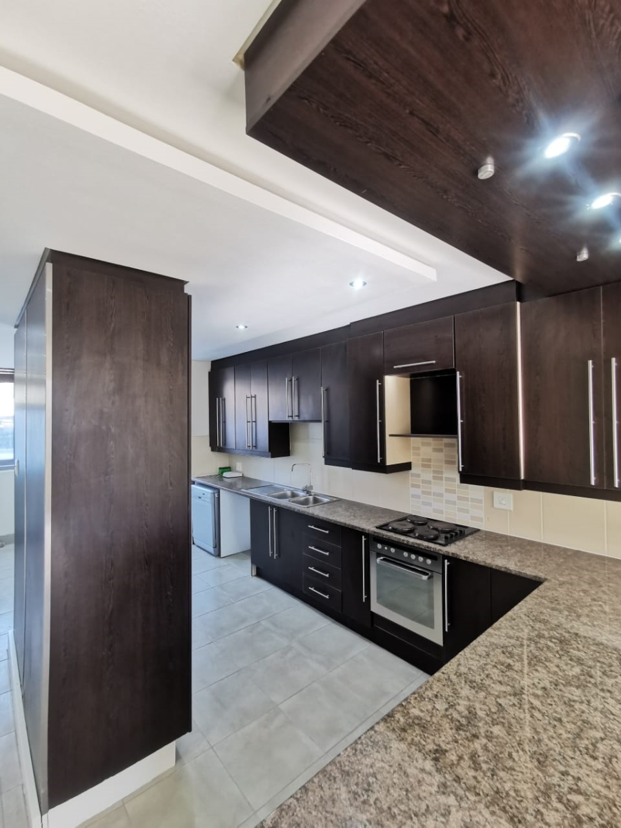 2 Bedroom Property for Sale in Bedford Gardens Gauteng