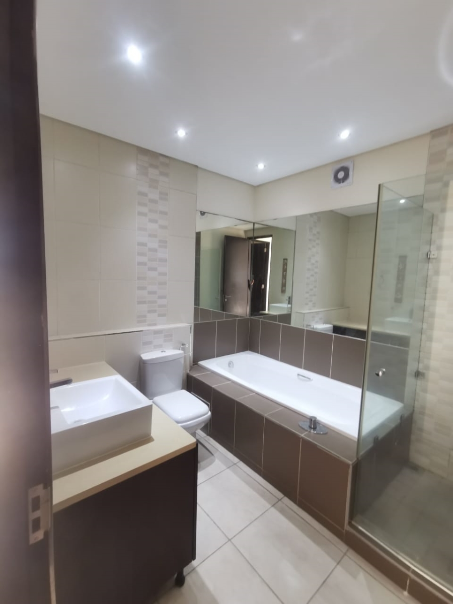 2 Bedroom Property for Sale in Bedford Gardens Gauteng