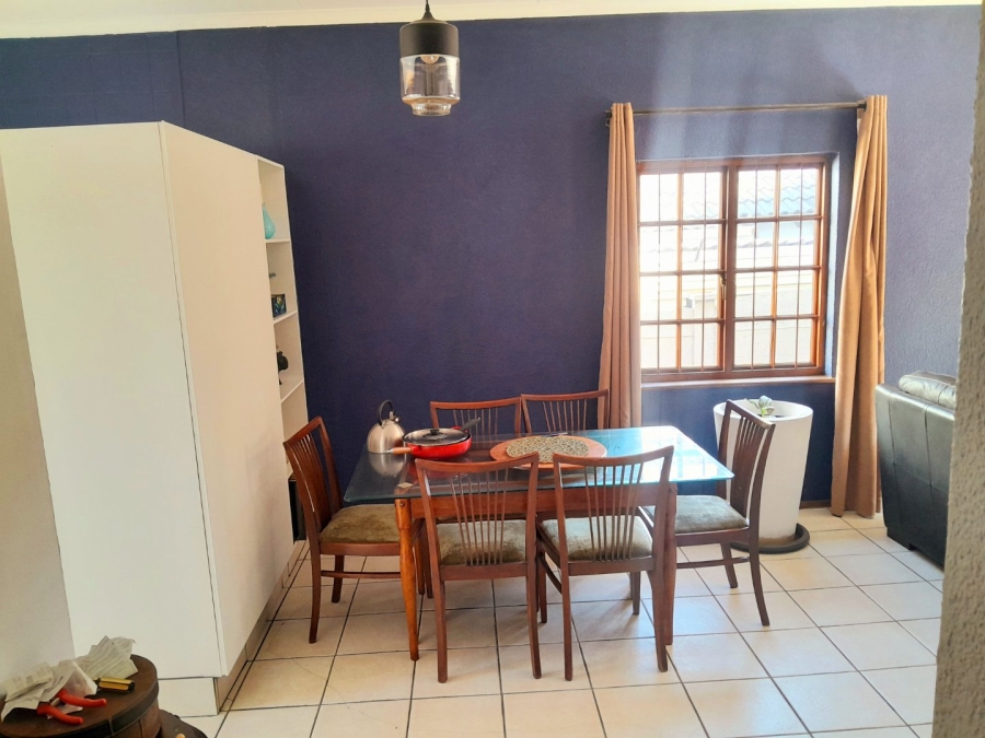 2 Bedroom Property for Sale in Halfway Gardens Gauteng