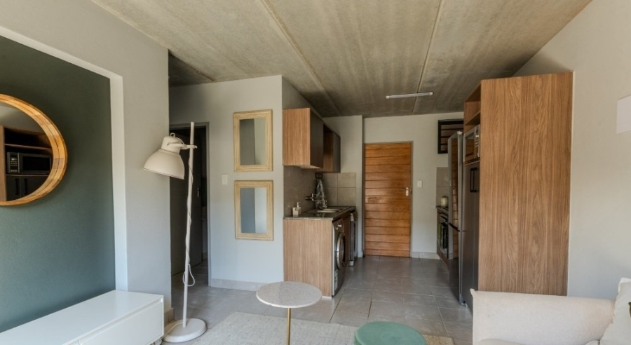 2 Bedroom Property for Sale in Heuweloord Gauteng