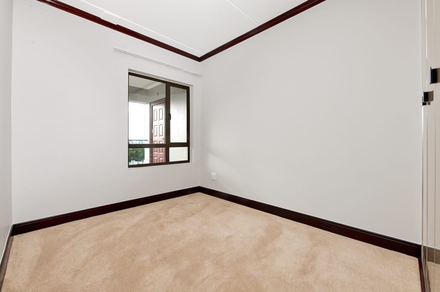 To Let 2 Bedroom Property for Rent in Fourways Gauteng