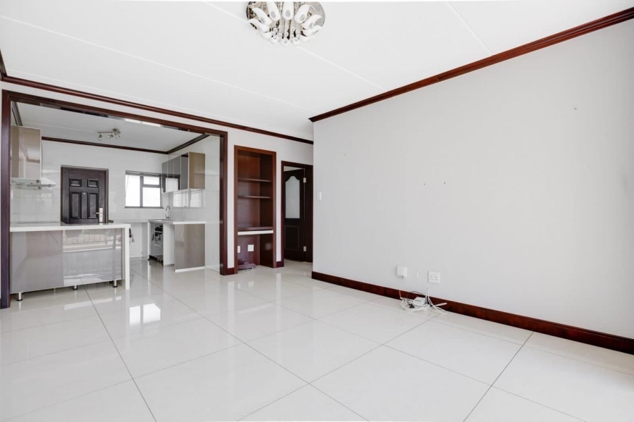 To Let 2 Bedroom Property for Rent in Fourways Gauteng