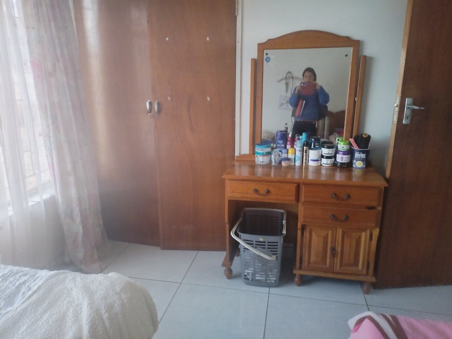 3 Bedroom Property for Sale in Strubenvale Gauteng