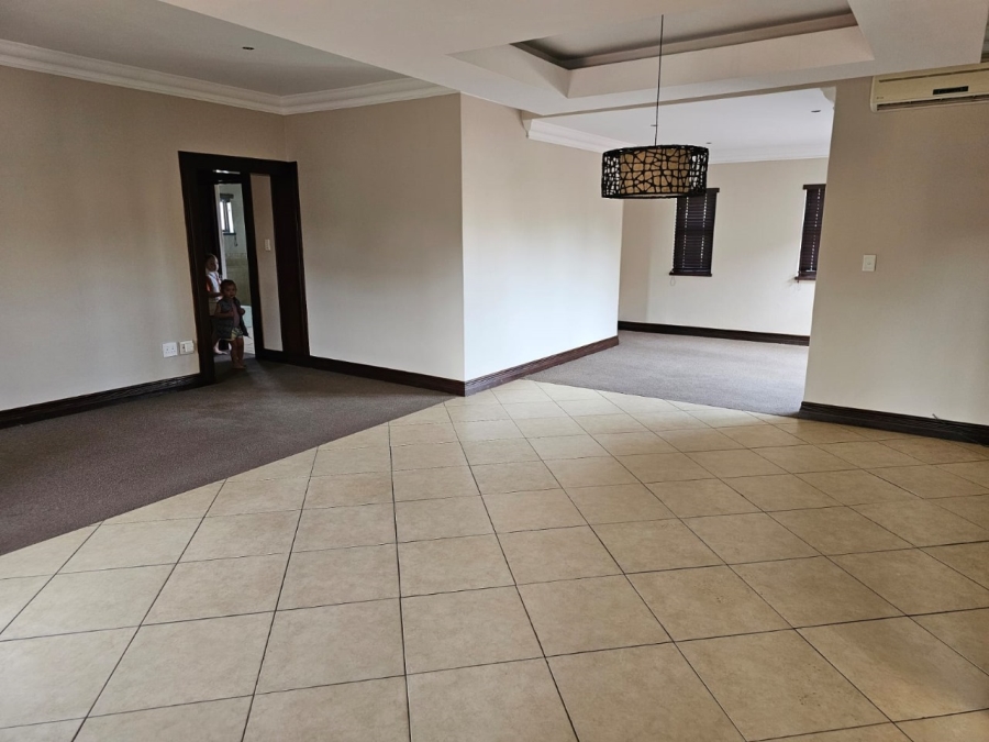 To Let 5 Bedroom Property for Rent in Silver Stream Estate Gauteng