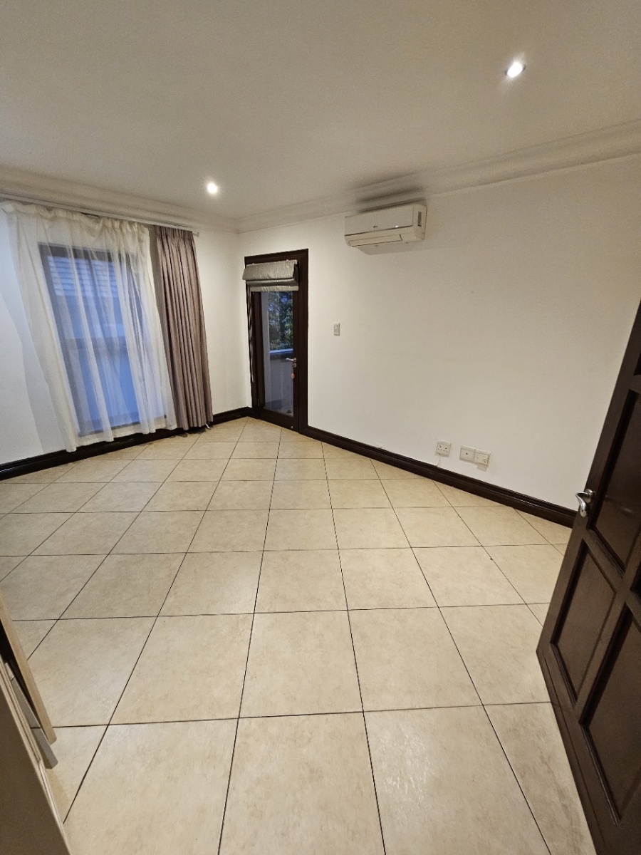 To Let 5 Bedroom Property for Rent in Silver Stream Estate Gauteng