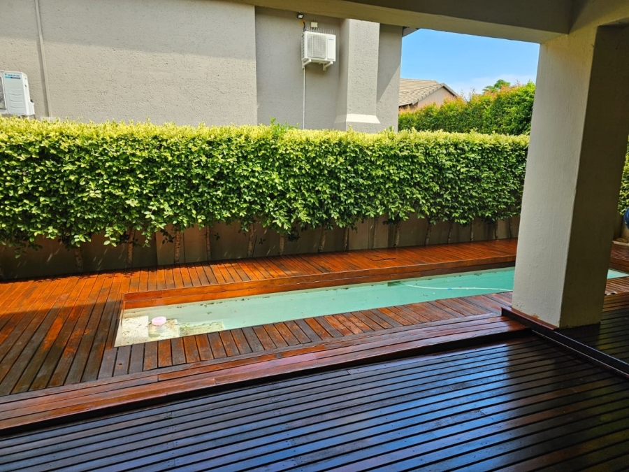 To Let 5 Bedroom Property for Rent in Silver Stream Estate Gauteng