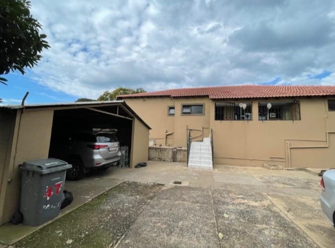 5 Bedroom Property for Sale in Proclamation Hill Gauteng
