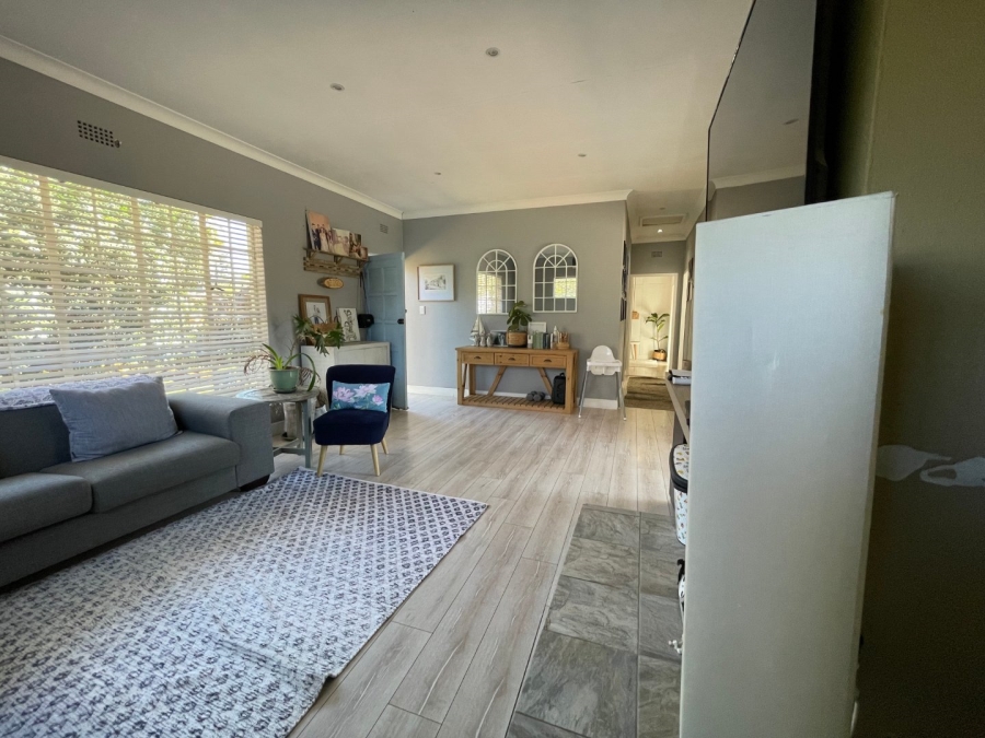 2 Bedroom Property for Sale in Brackenhurst Gauteng