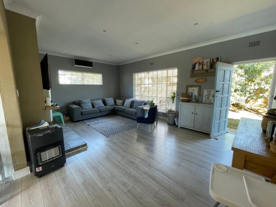 2 Bedroom Property for Sale in Brackenhurst Gauteng