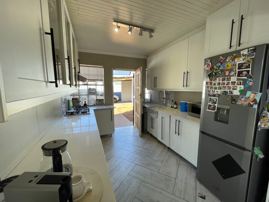 2 Bedroom Property for Sale in Brackenhurst Gauteng