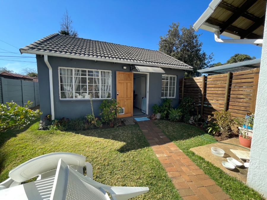 2 Bedroom Property for Sale in Brackenhurst Gauteng