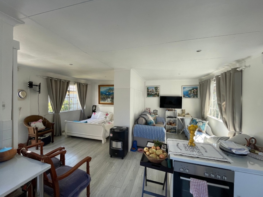2 Bedroom Property for Sale in Brackenhurst Gauteng
