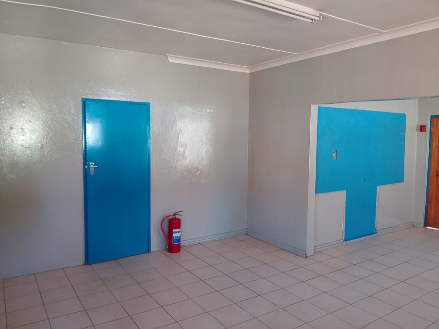 3 Bedroom Property for Sale in Robertsham Gauteng