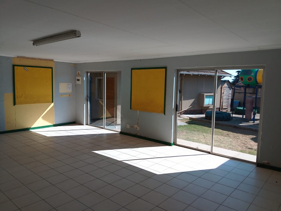 3 Bedroom Property for Sale in Robertsham Gauteng
