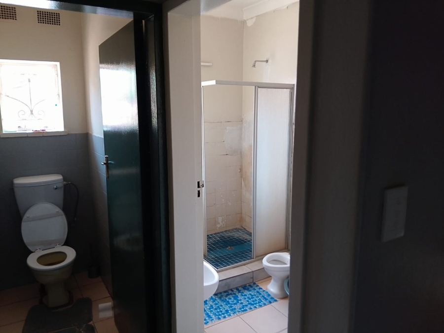 3 Bedroom Property for Sale in Robertsham Gauteng