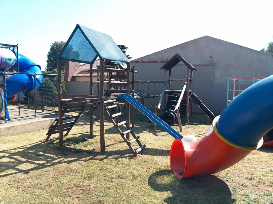 3 Bedroom Property for Sale in Robertsham Gauteng