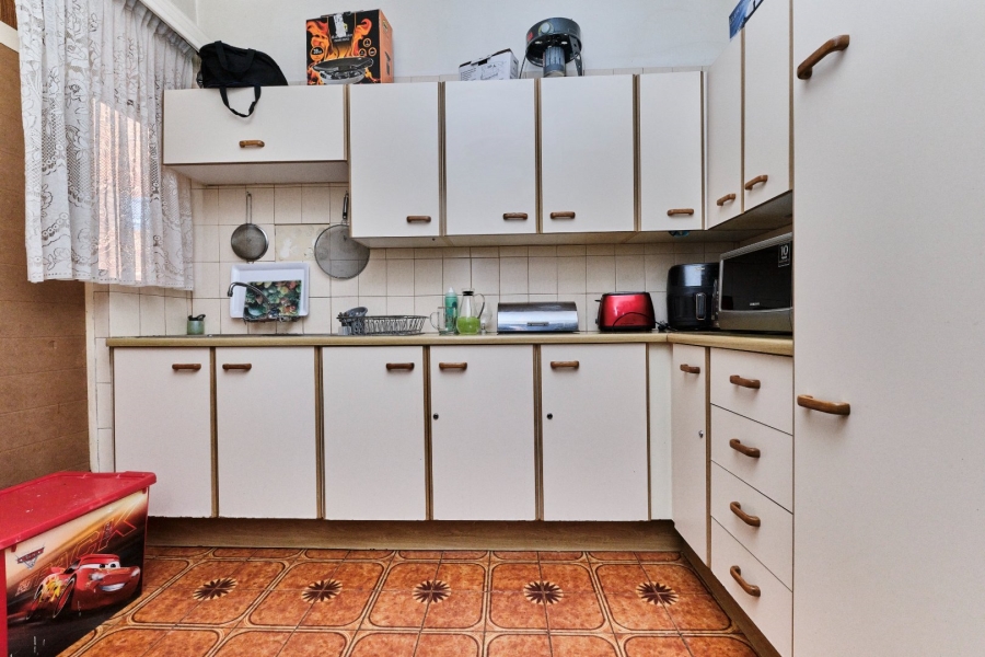 1 Bedroom Property for Sale in Florida North Gauteng