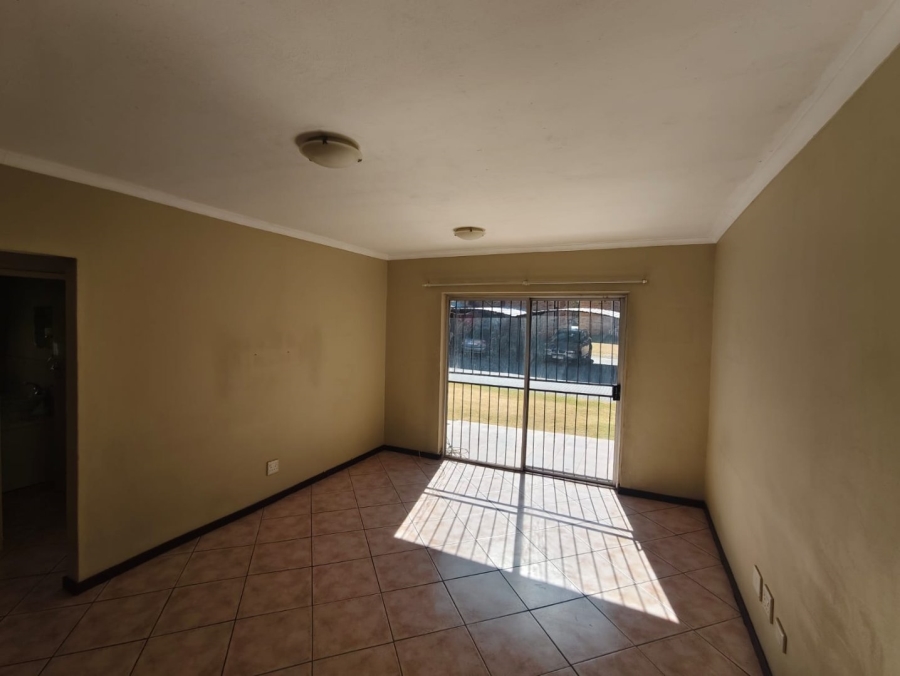 2 Bedroom Property for Sale in Ravensklip Gauteng