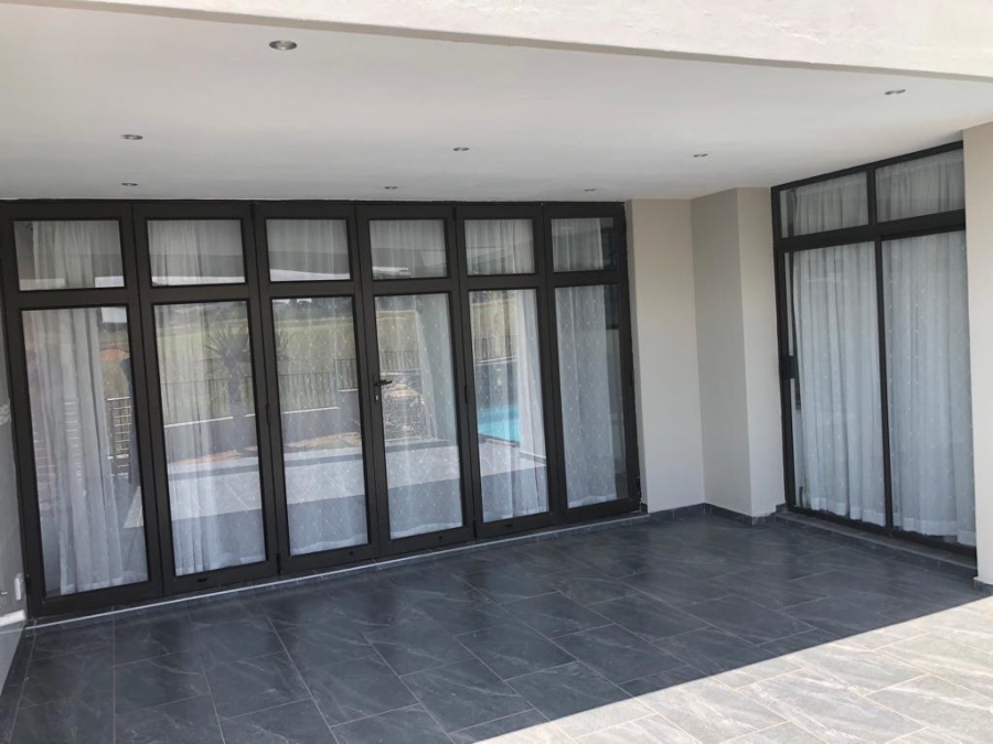 5 Bedroom Property for Sale in Eye of Africa Gauteng